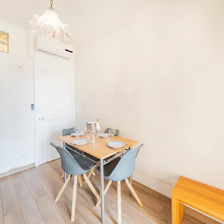 2mn De Monaco - Centre De - Ch