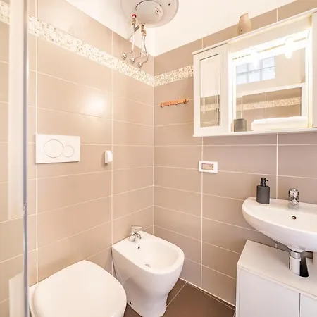 2mn De Monaco - Centre De - Ch *